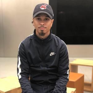 Meet your Posher, Will